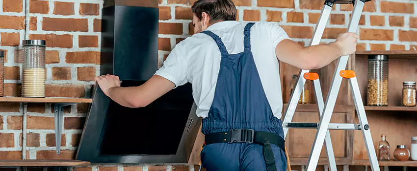 Modern Chimney Soot Cleaning Techniques in Indianola, Iowa